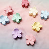 3 pcs Matte Color Daisy Flower Hair Claw Clip Set